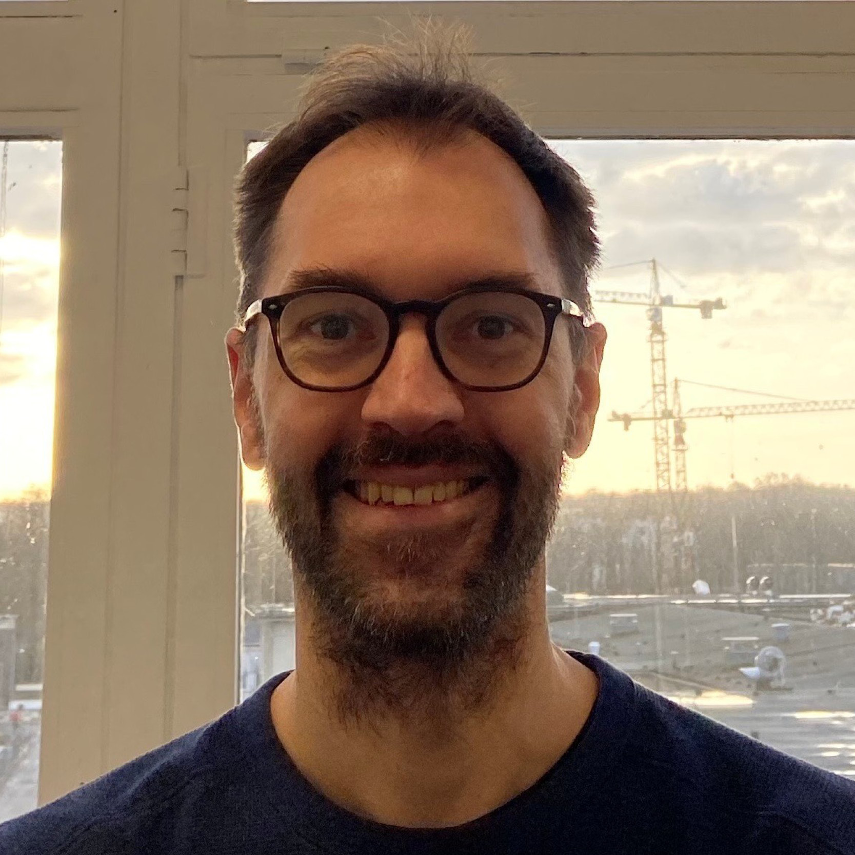 Prof. Dr. Florian Büttner